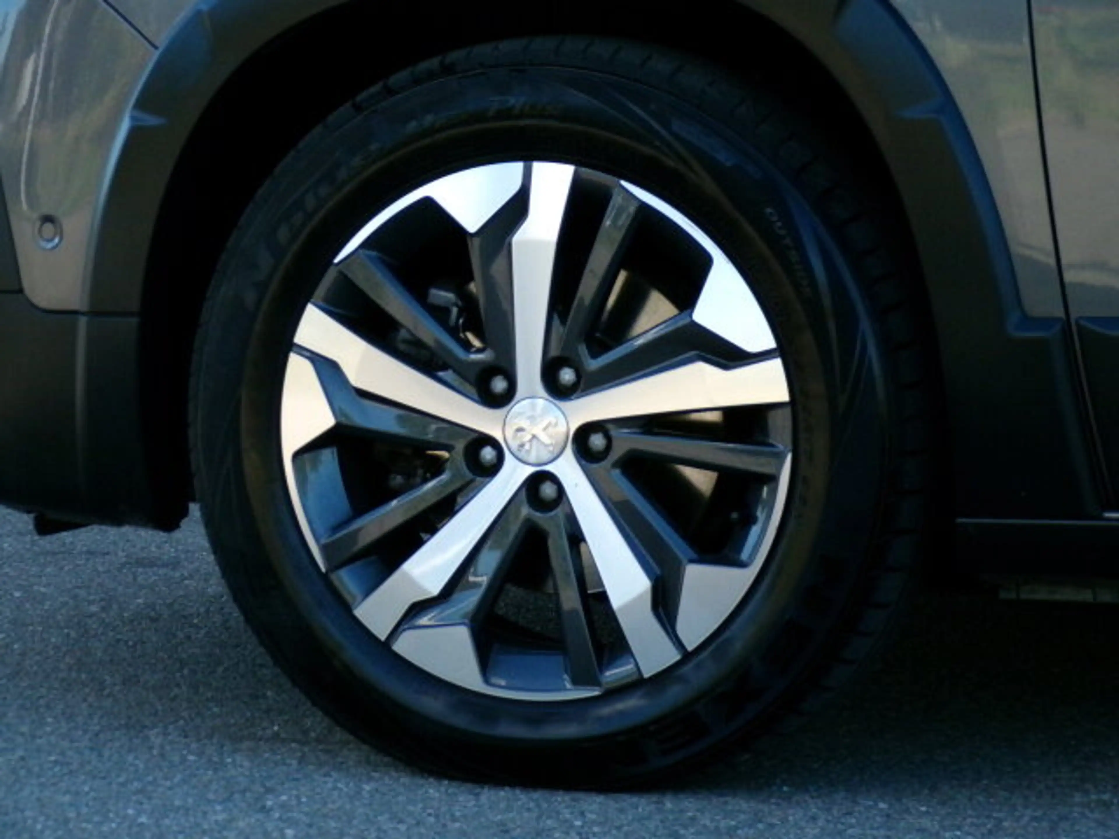 Peugeot Rifter Rifter 1.2 PureTech 130 Allure L2 Kamera/Navi/LM — photo 6
