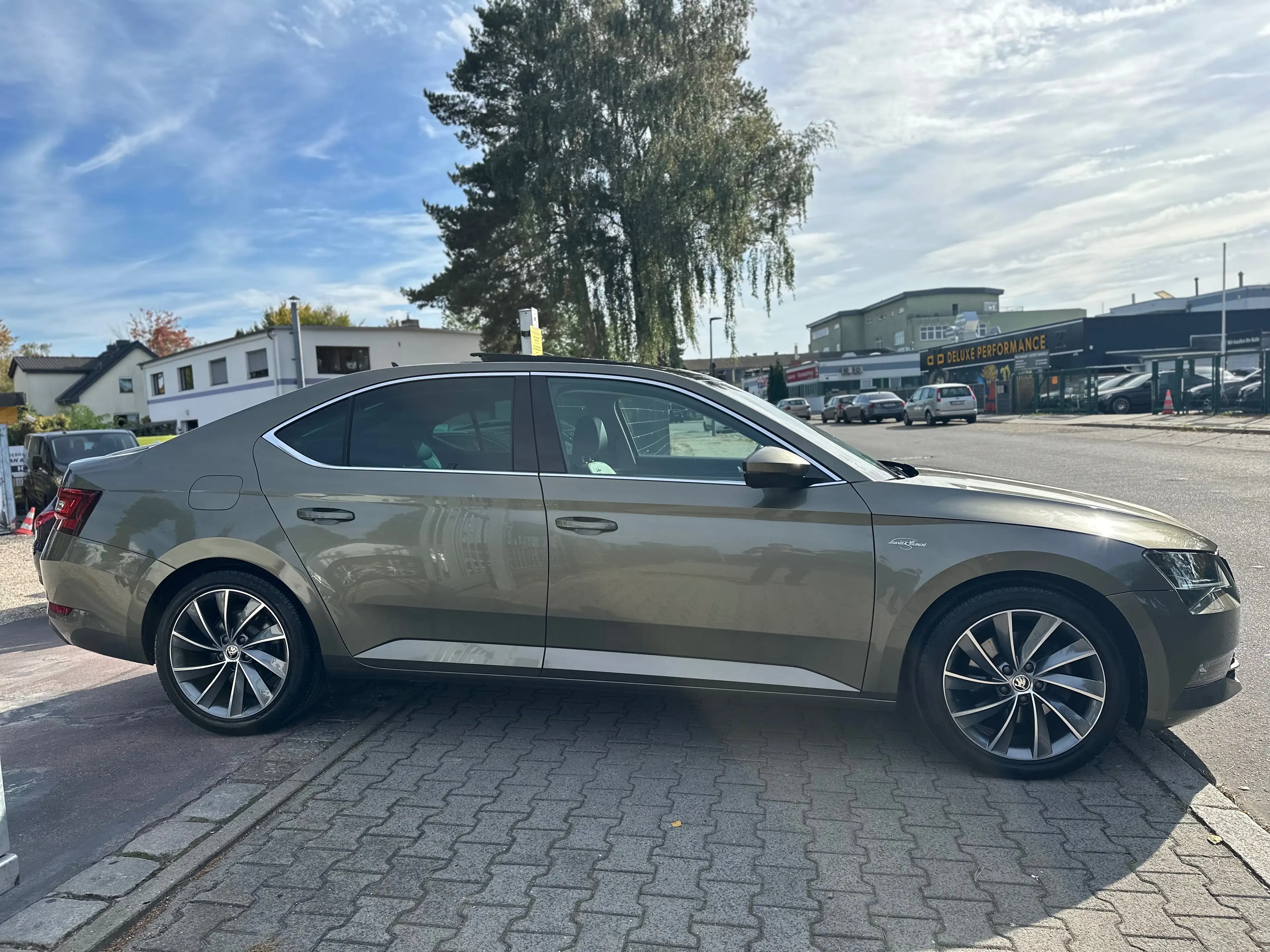 Skoda Superb L&K,PANORAMADACH,AUTOMATIK,49.000 KM,LEDER,1.HAND!!! — photo 7