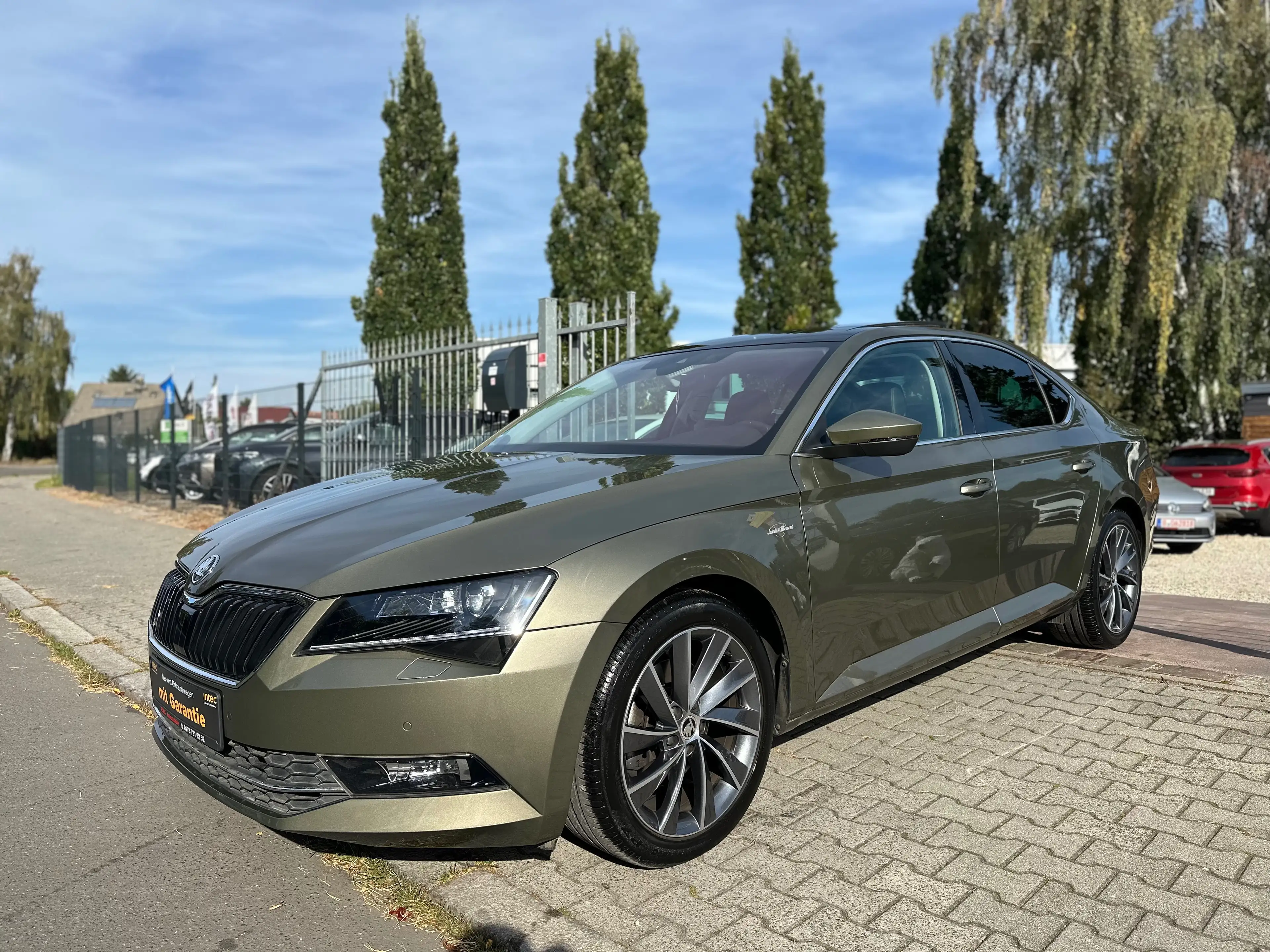 Skoda Superb L&K,PANORAMADACH,AUTOMATIK,49.000 KM,LEDER,1.HAND!!!