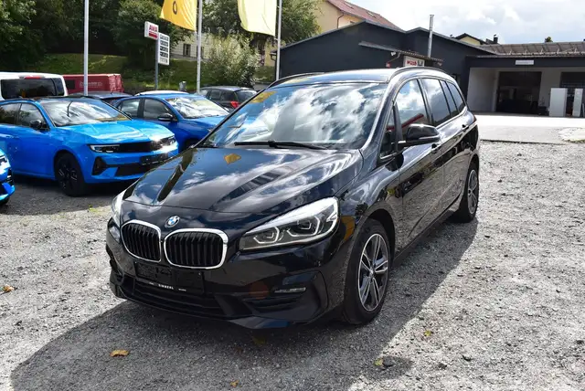 BMW 220 xDrive Sport Line "7-Sitzer"