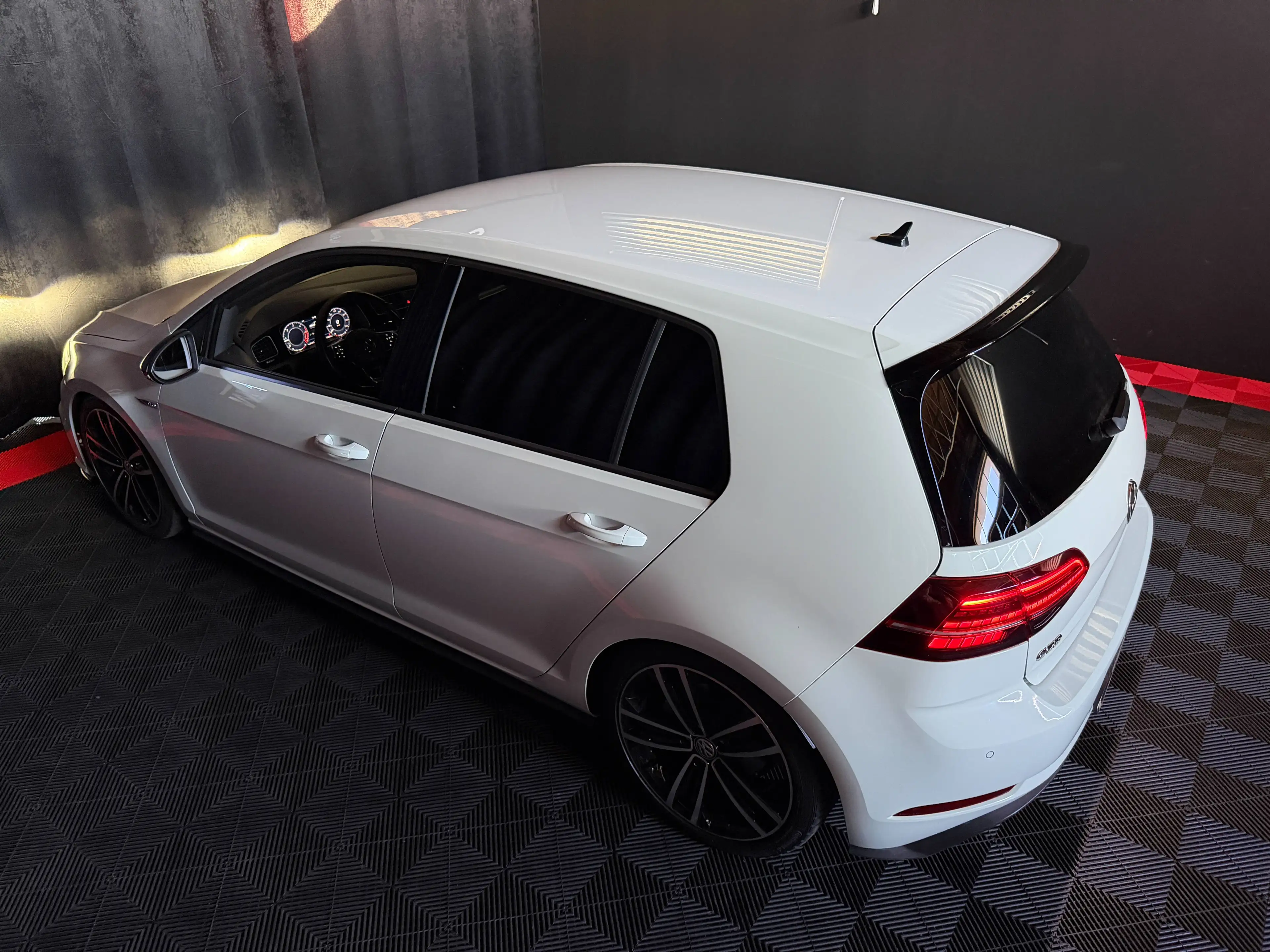 Volkswagen Golf GTD GTD BMT *VIRTUAL*LED*ACC*KAMERA*AHK* — photo 23