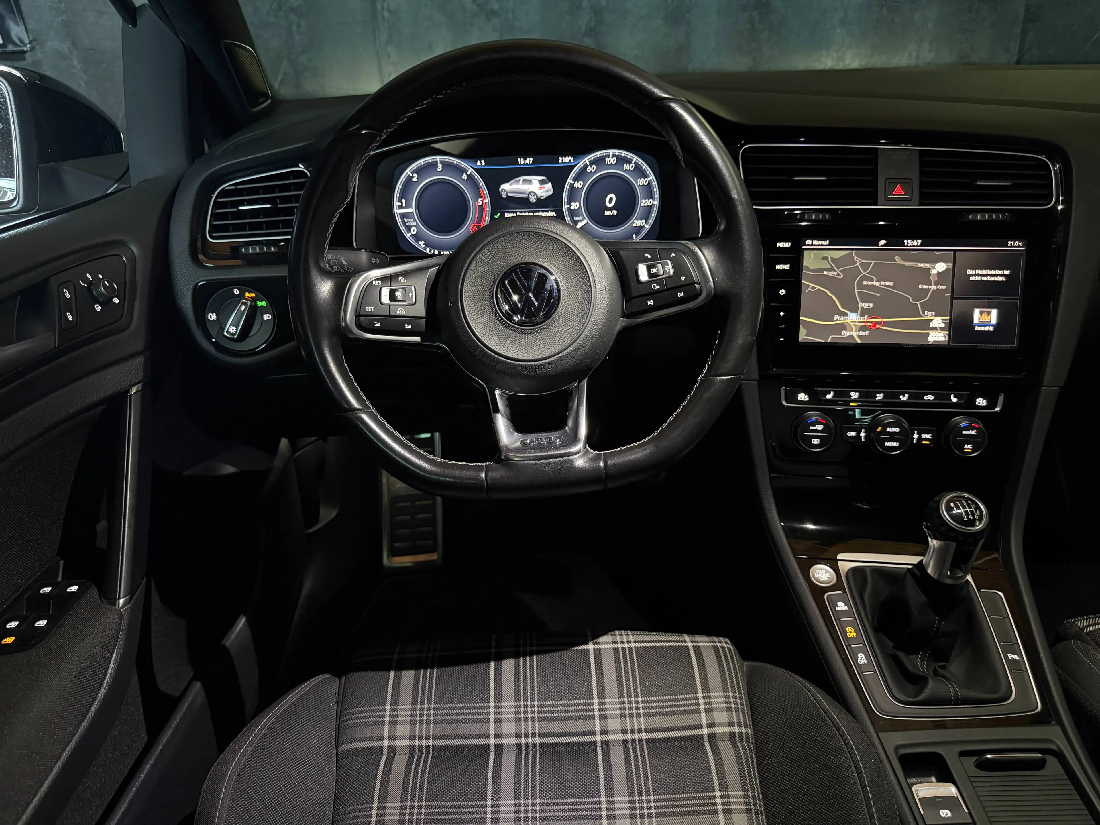 Volkswagen Golf GTD GTD BMT *VIRTUAL*LED*ACC*KAMERA*AHK* — photo 31