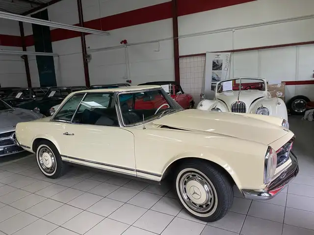 Mercedes-Benz 280 280 SL "Pagode" liebevoll restauriert