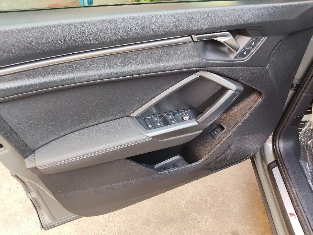 Audi Q3 SPB 35 TDI Identity Black PREZZO REALE, миниатюра 24