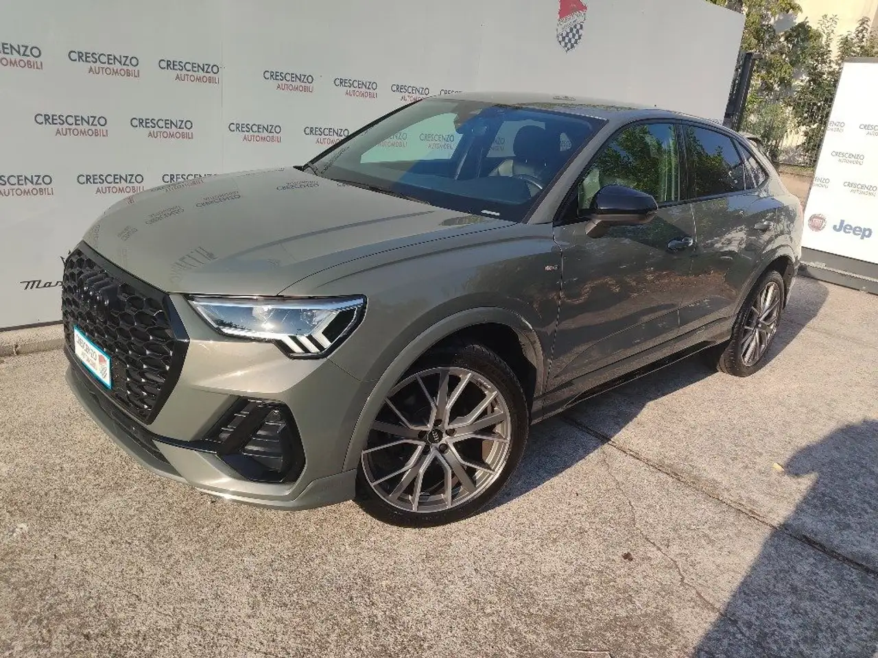 Audi Q3 SPB 35 TDI Identity Black PREZZO REALE, миниатюра 3