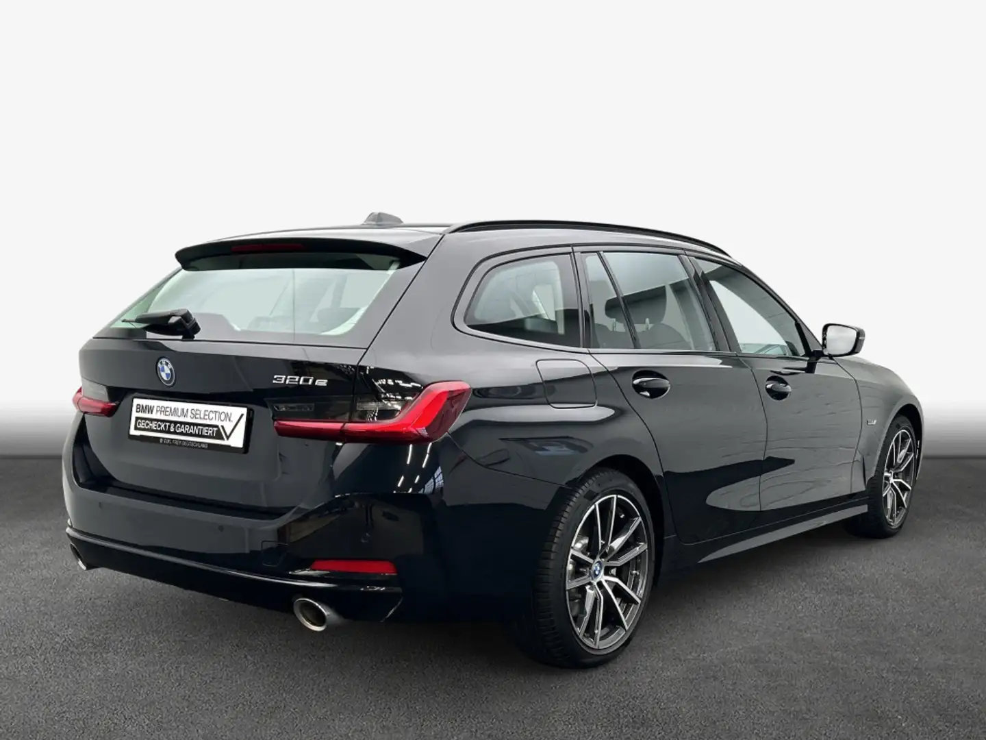 BMW 320 e Touring Aut., AHK, SHZ, PDC Schwarz - 2