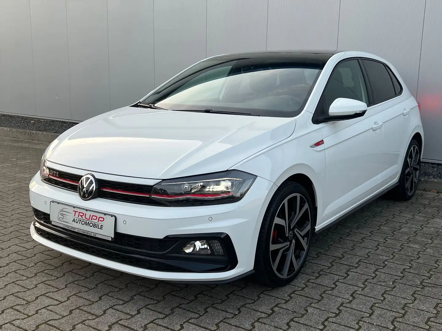 Volkswagen Polo VI GTI 2.0TSI/LED/VIRTUAL/BEATS/R-KAM/PANO Blanc - 2