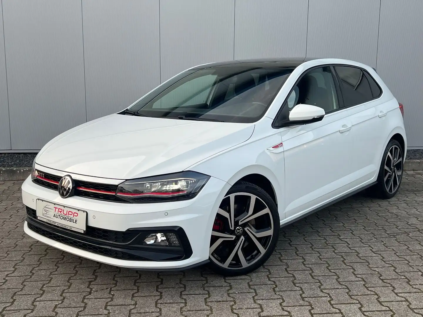 Volkswagen Polo VI GTI 2.0TSI/LED/VIRTUAL/BEATS/R-KAM/PANO Blanc - 1