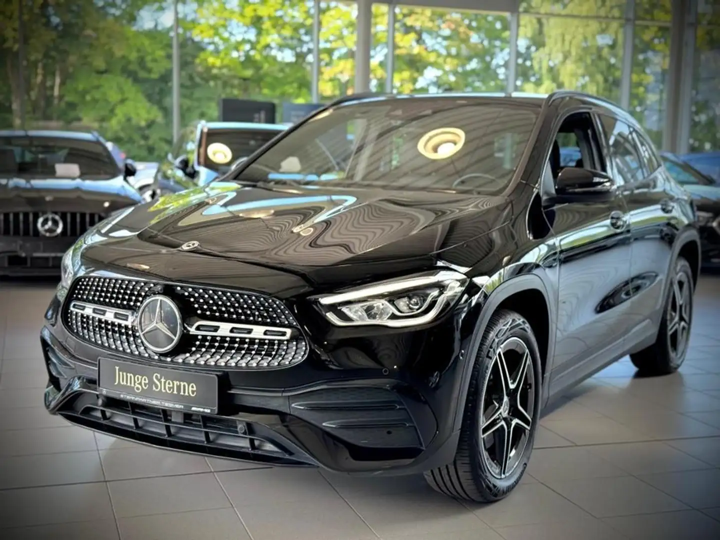 Mercedes-Benz GLA 250 e AMG+Night+MBUX+KAMERA+NAVI+Ambiente Noir - 2