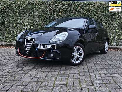 Alfa Romeo Giulietta 1.4 T Distinctive APK Airco Turbo Cruise Sport Vel