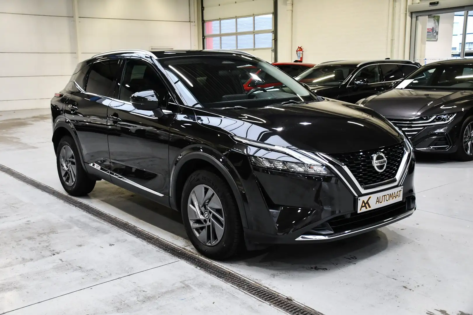 Nissan Qashqai Qashqai 1.3 DIG-T MHEV Xtronic N-Connecta - PANO Noir - 2