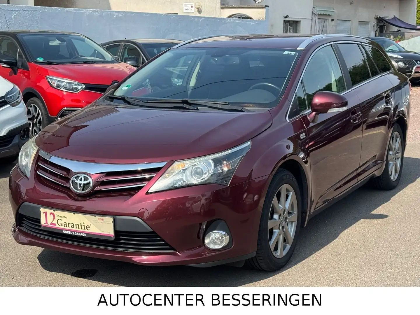 Toyota Avensis Kombi Executive * KLIMA * AHK * EURO 5 * Rot - 1