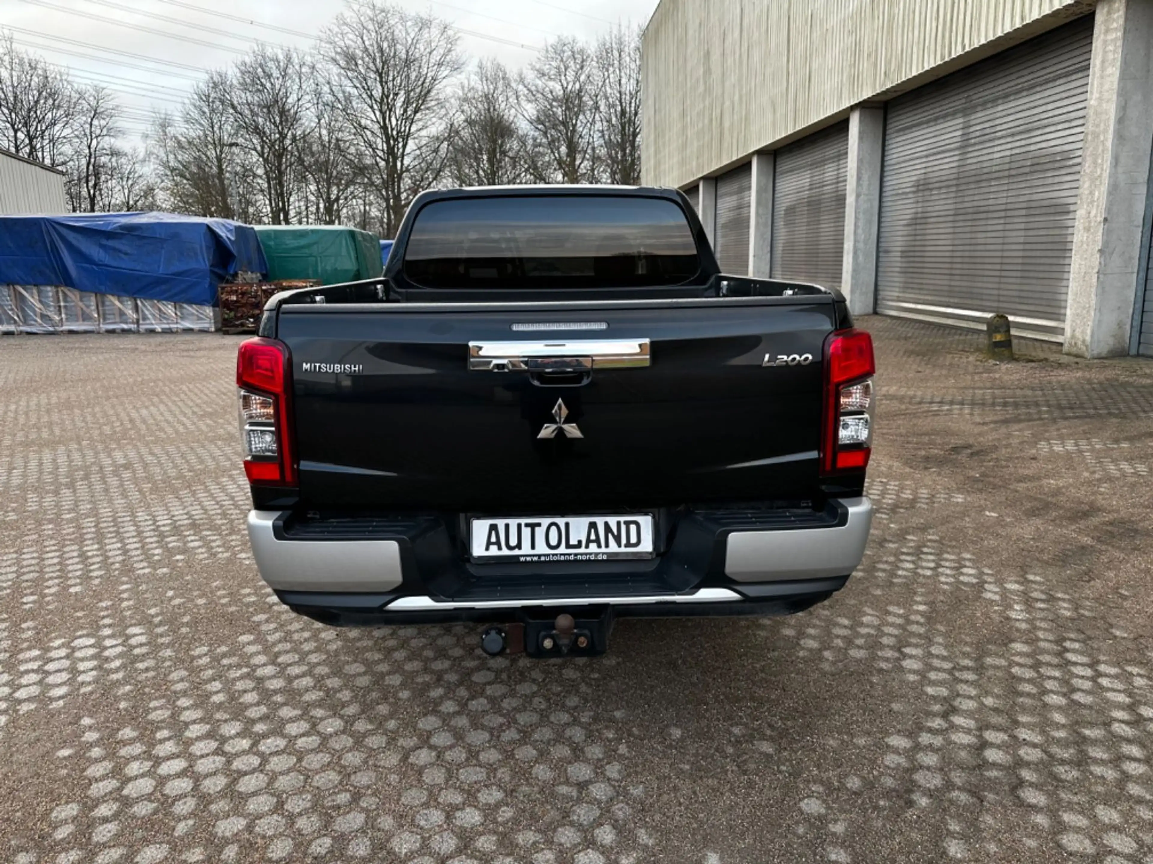 Mitsubishi L200 Automat*Top Doppelkabine 4WD*360°Kam*AHK* — photo 15