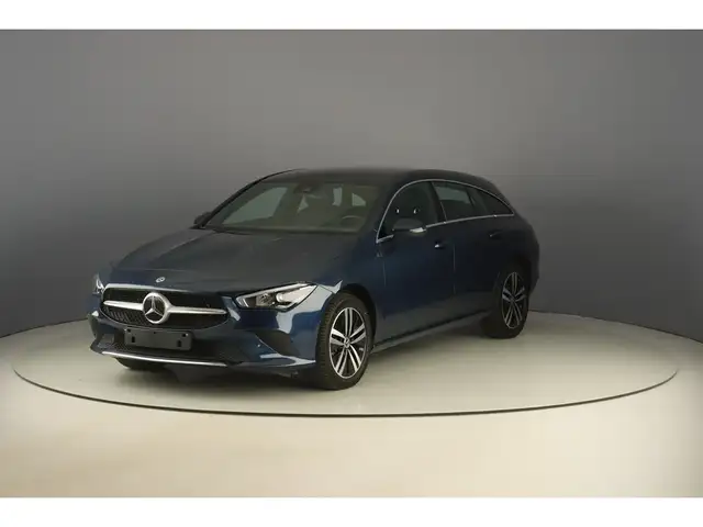 Mercedes-Benz CLA 250 218pk Pack Business
