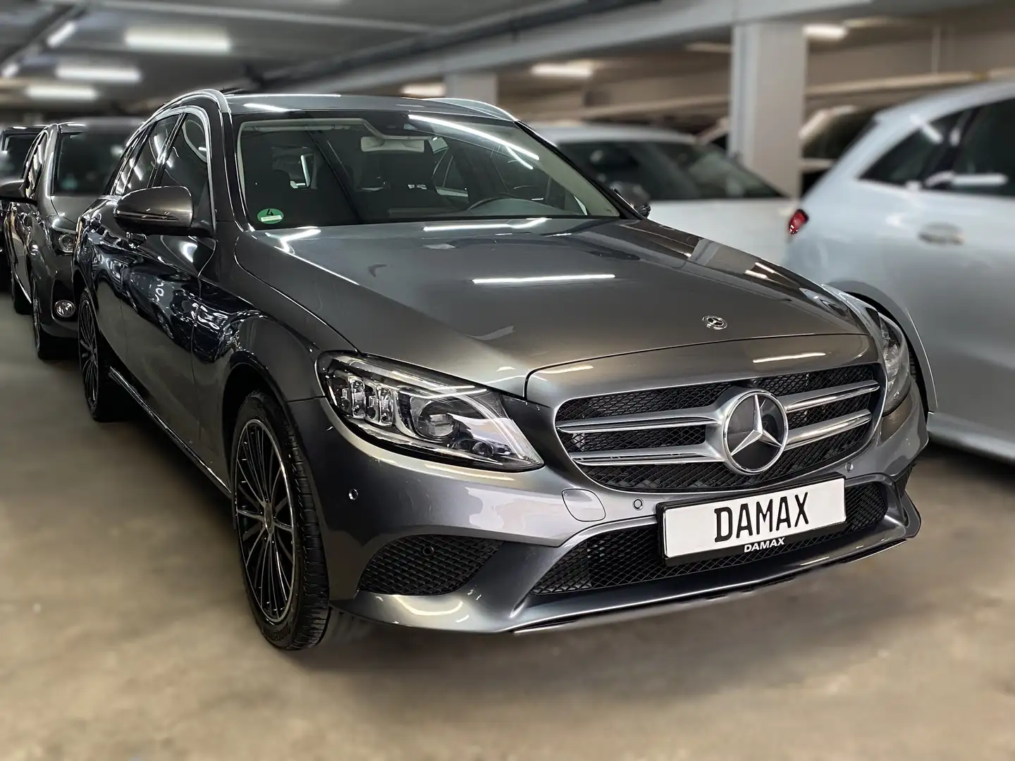 Mercedes-Benz C 200 T *360°*NAVI*LED Gris - 2