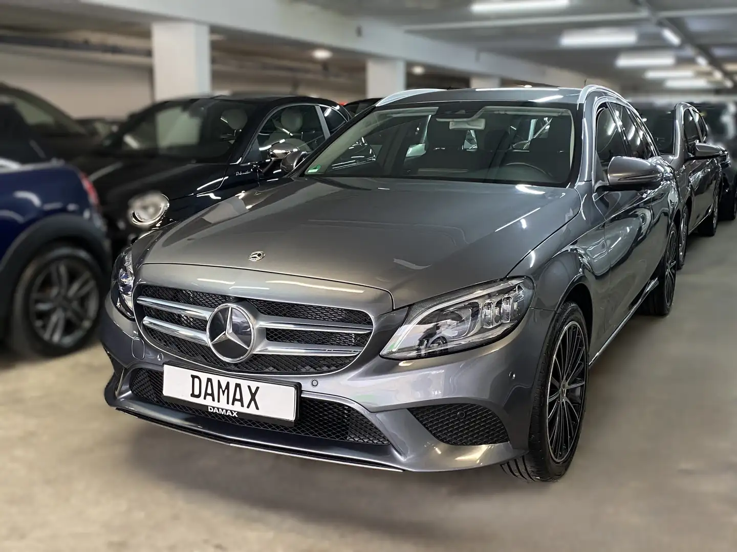 Mercedes-Benz C 200 T *360°*NAVI*LED Gris - 1