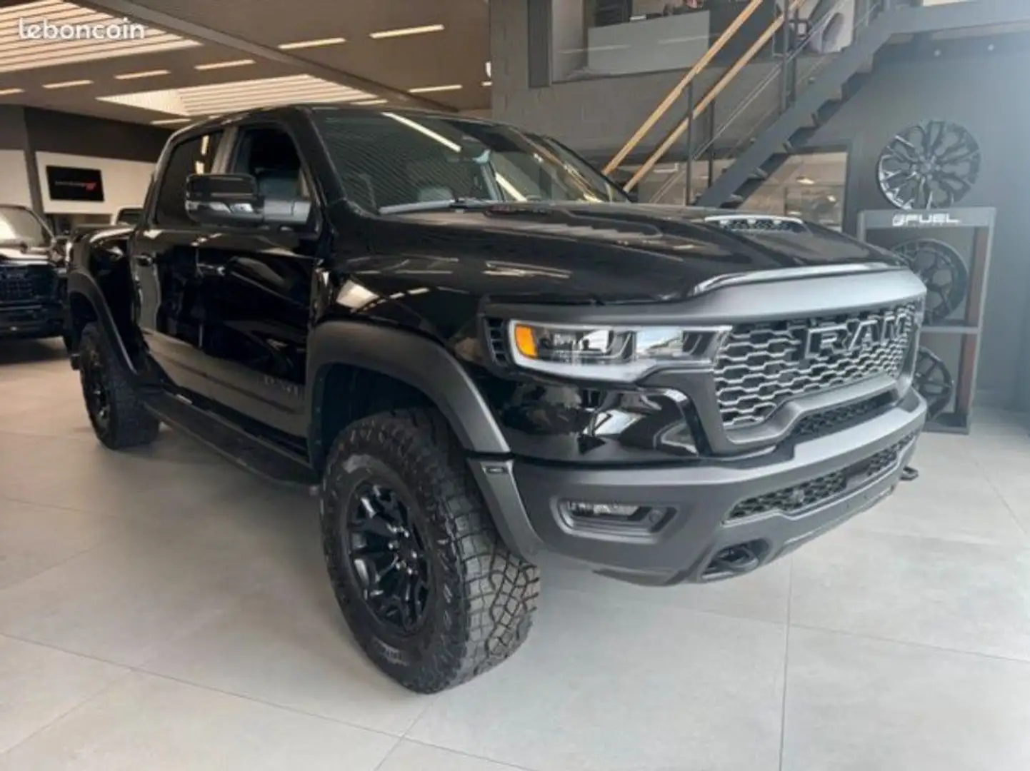 Dodge RAM RHO 547 CH NEUF - NIGHT EDITION - FULL OPTIONS - P Noir - 1
