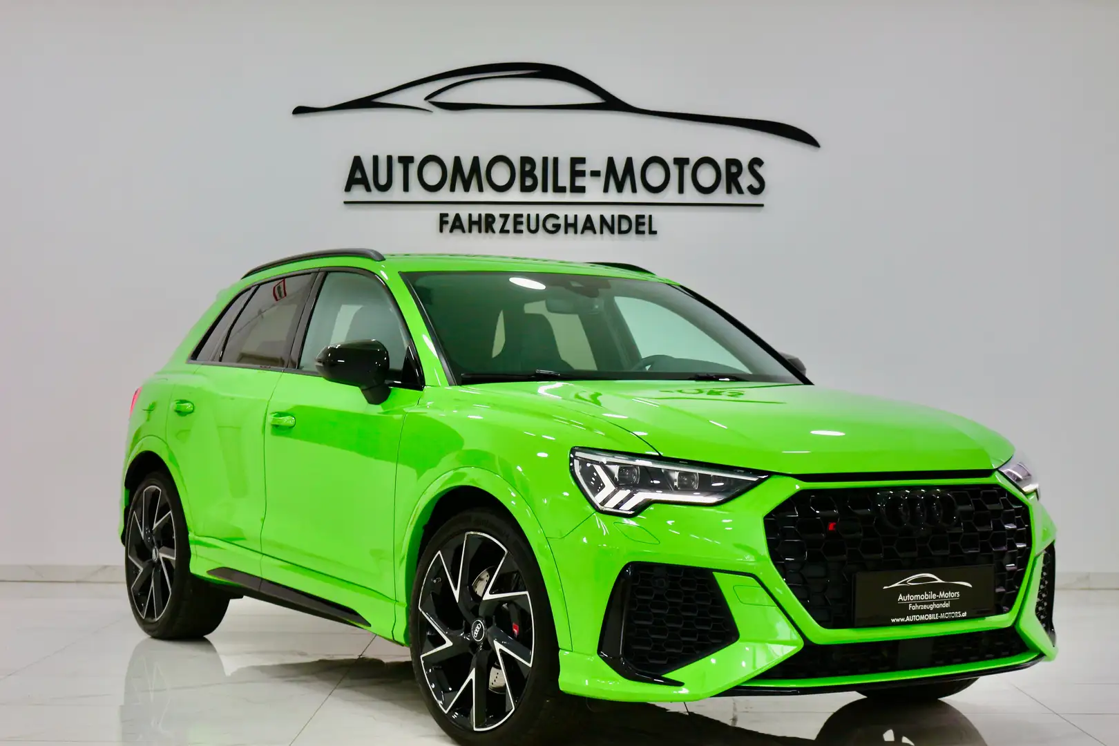 Audi RS Q3 2.5 TFSI quattro /RS-Sitze/LED/21Zoll Grün - 1
