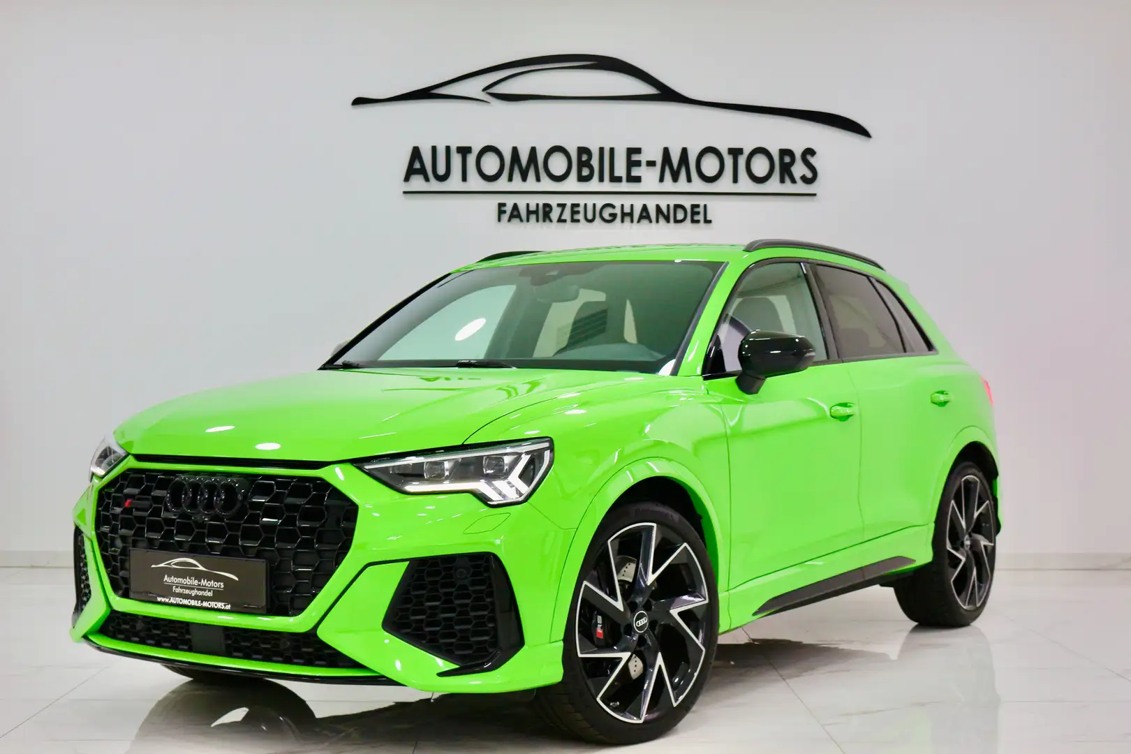 Audi RS Q3 2.5 TFSI quattro /RS-Sitze/LED/21Zoll Grün - 2