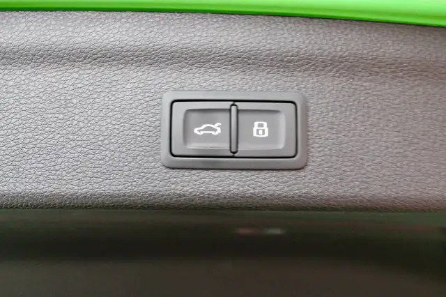 Audi RS Q3 2.5 TFSI quattro /RS-Sitze/LED/21Zoll Ansicht 43