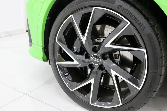 Audi RS Q3 2.5 TFSI quattro /RS-Sitze/LED/21Zoll Ansicht 12