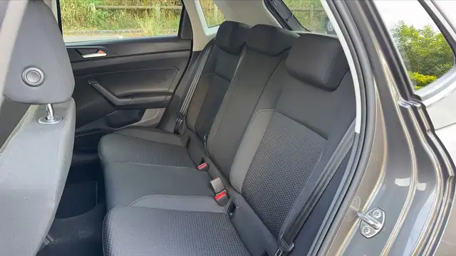 Volkswagen Polo view 9