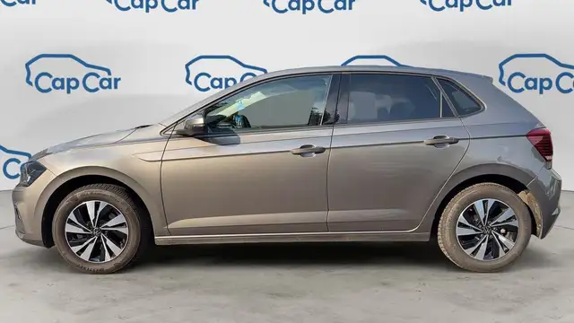 Volkswagen Polo view 2