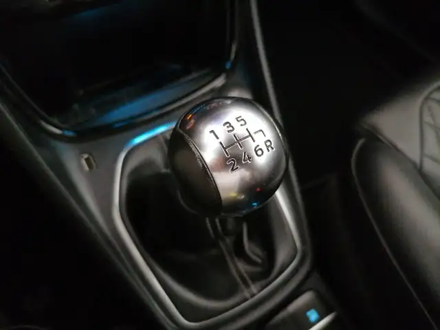 Ford Puma view 12