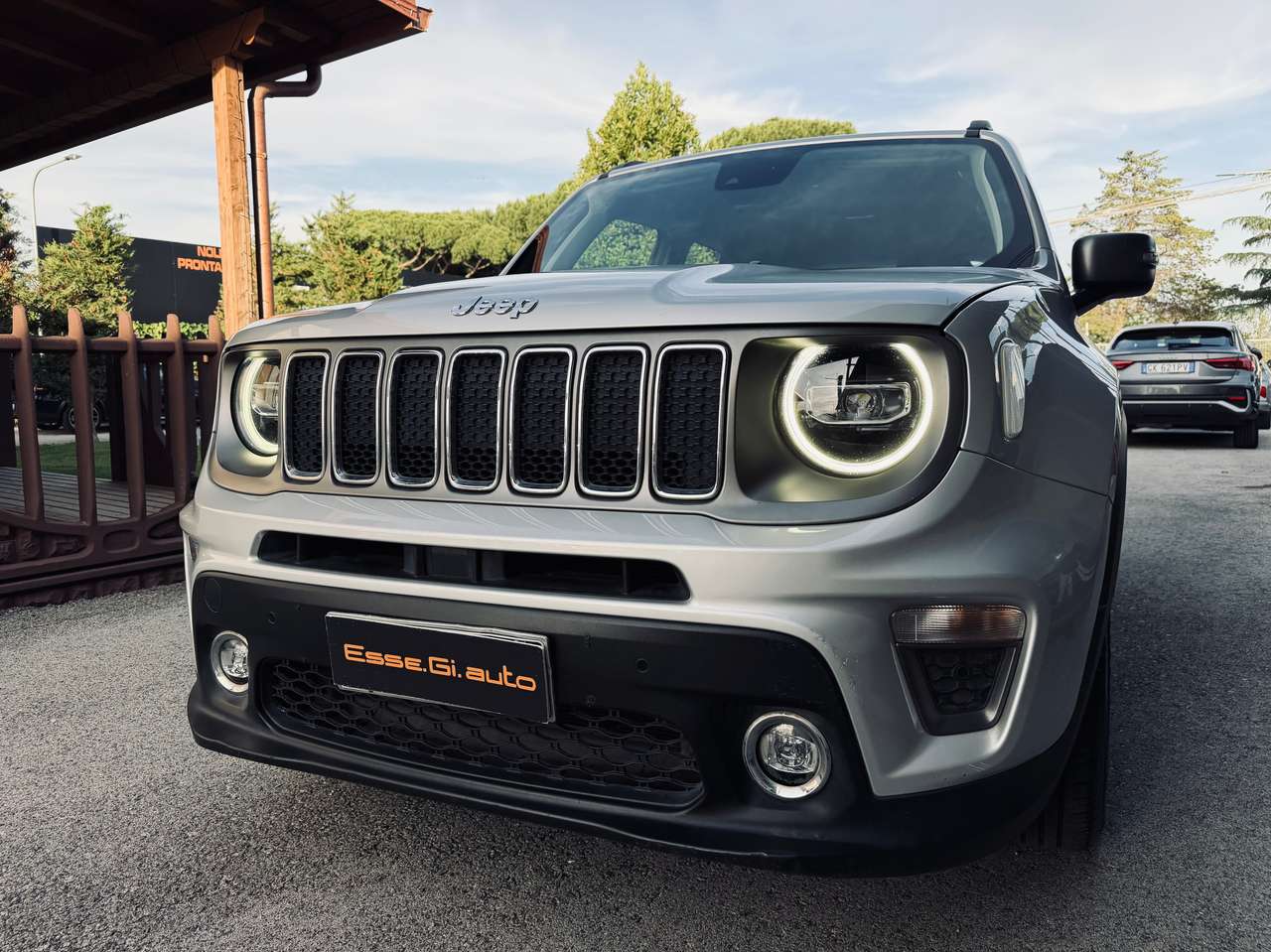 Jeep Renegade LIMITED ** VED. NOTE **
