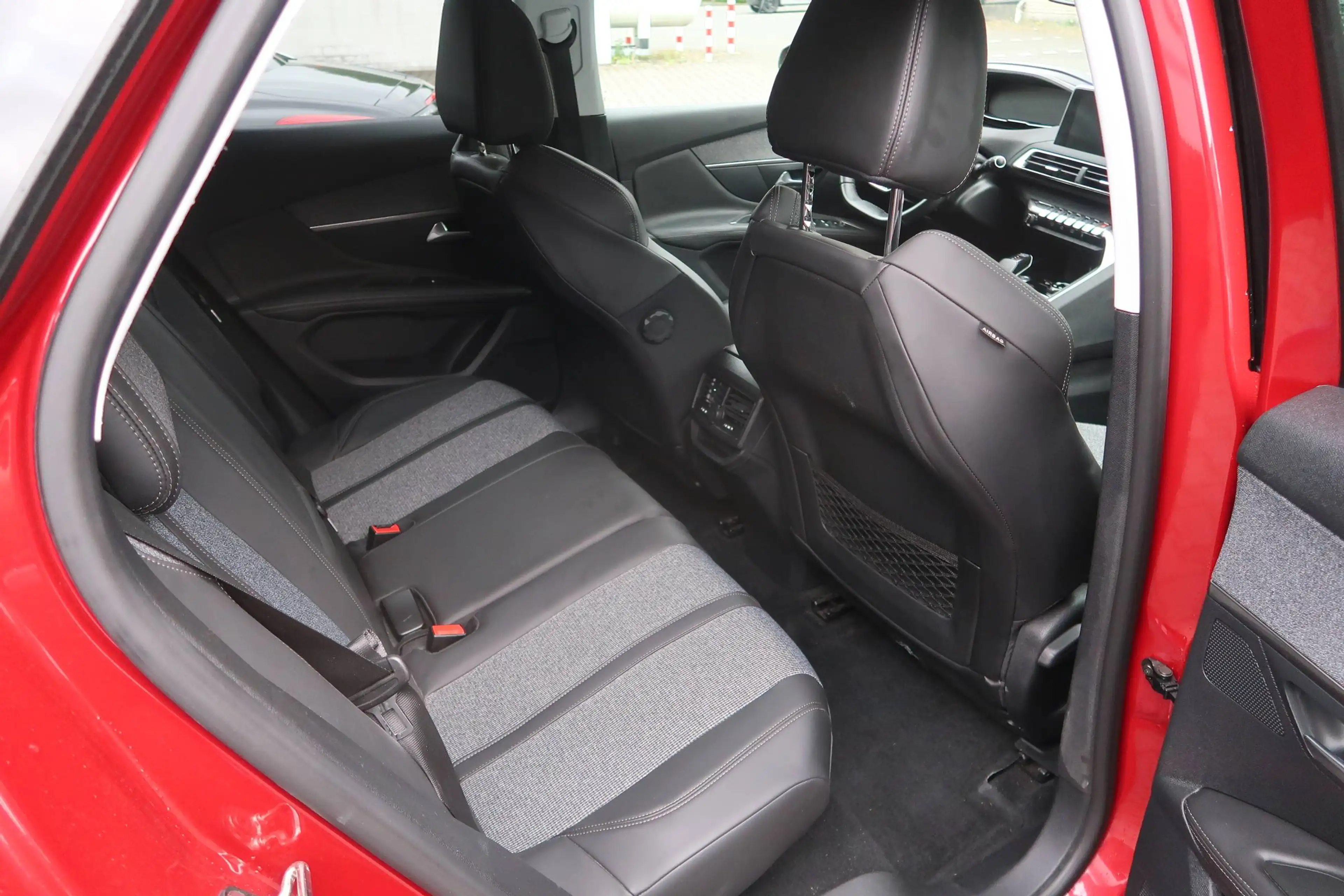 Peugeot 3008 Allure*Navi*Leder*Automatik* — photo 10