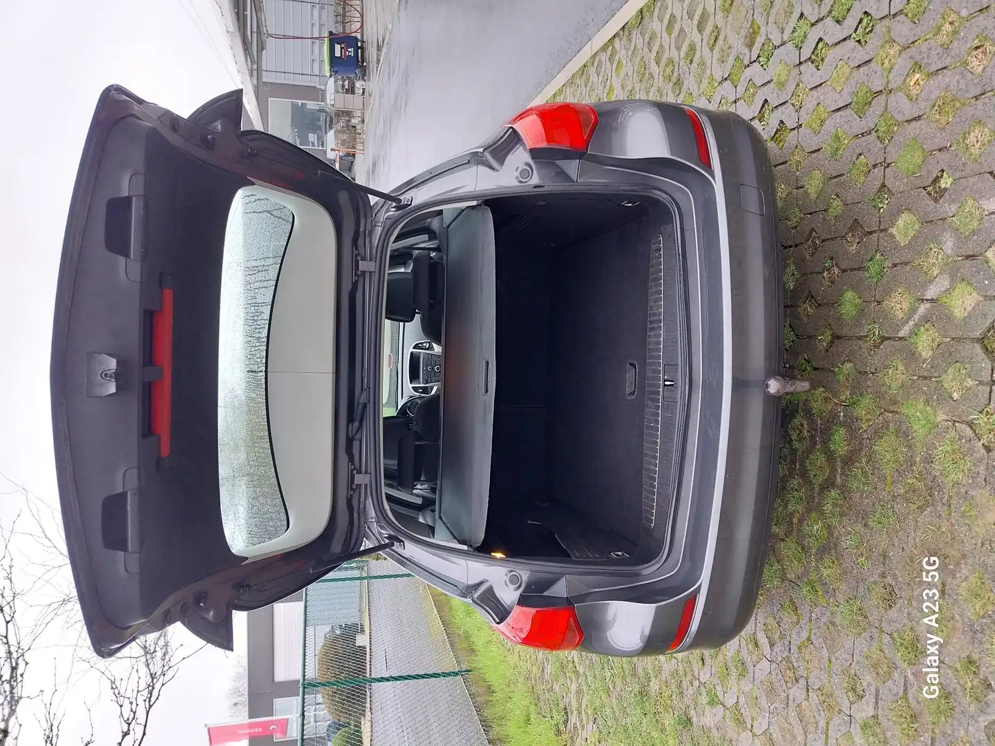Opel Astra 1.7 CDTI Caravan DPF Edition 111 Jahre Grijs - 2