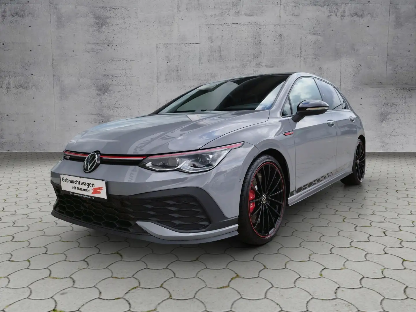 Volkswagen Golf VIII GTI Clubsport 2.0 TSI DSG BusinessPrem. KLIM Gris - 2