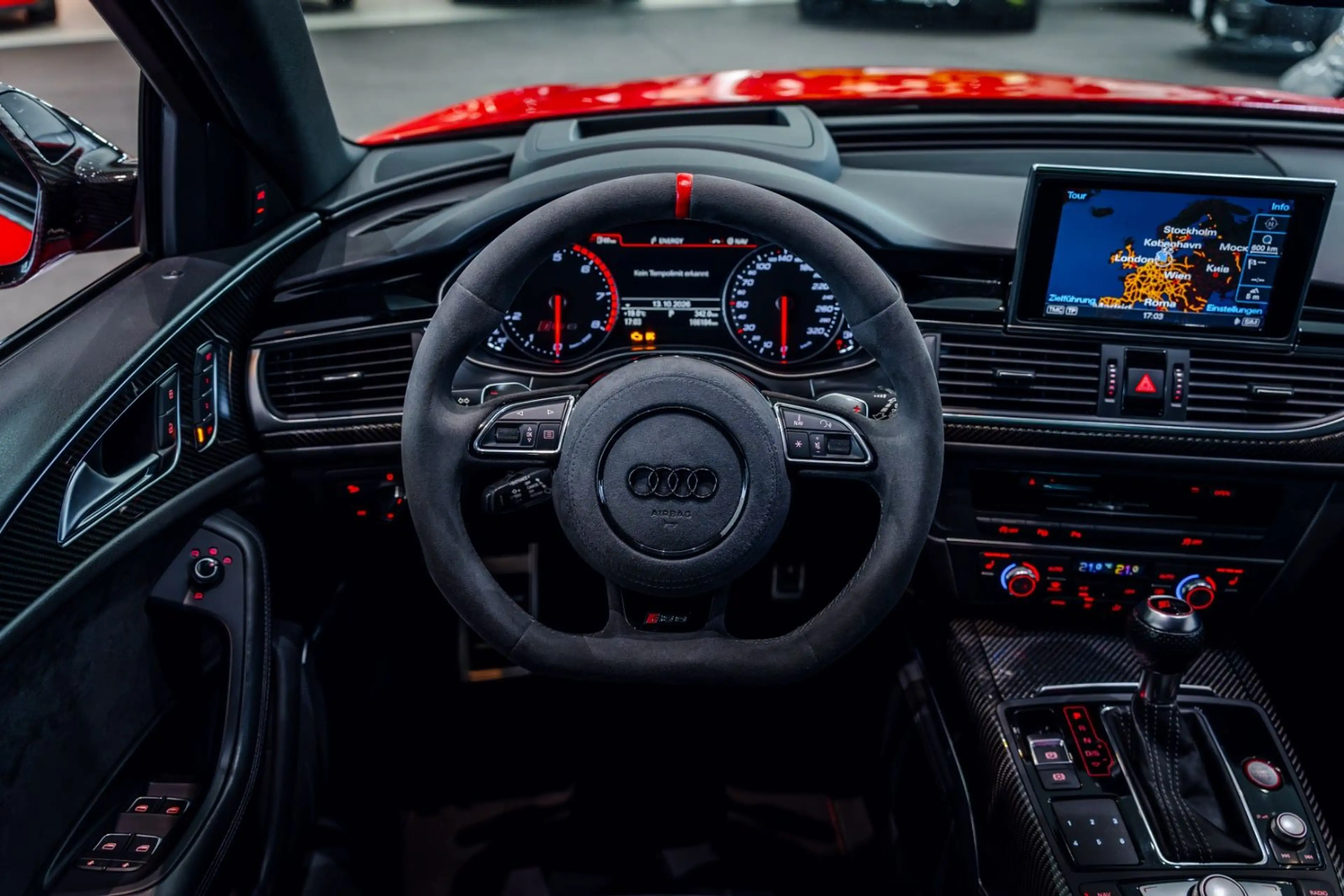 Audi RS6 *Deutsch*Akrapovic*Scheckheft* — photo 15
