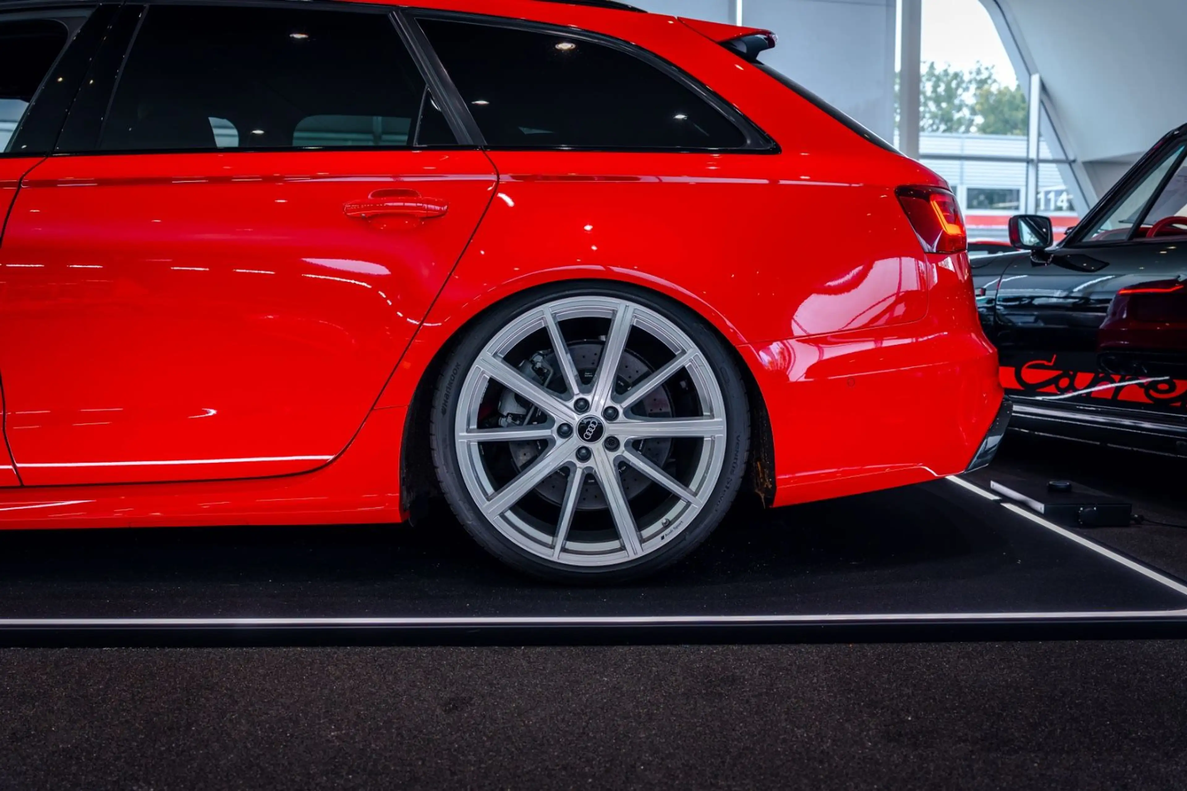 Audi RS6 *Deutsch*Akrapovic*Scheckheft* — photo 5