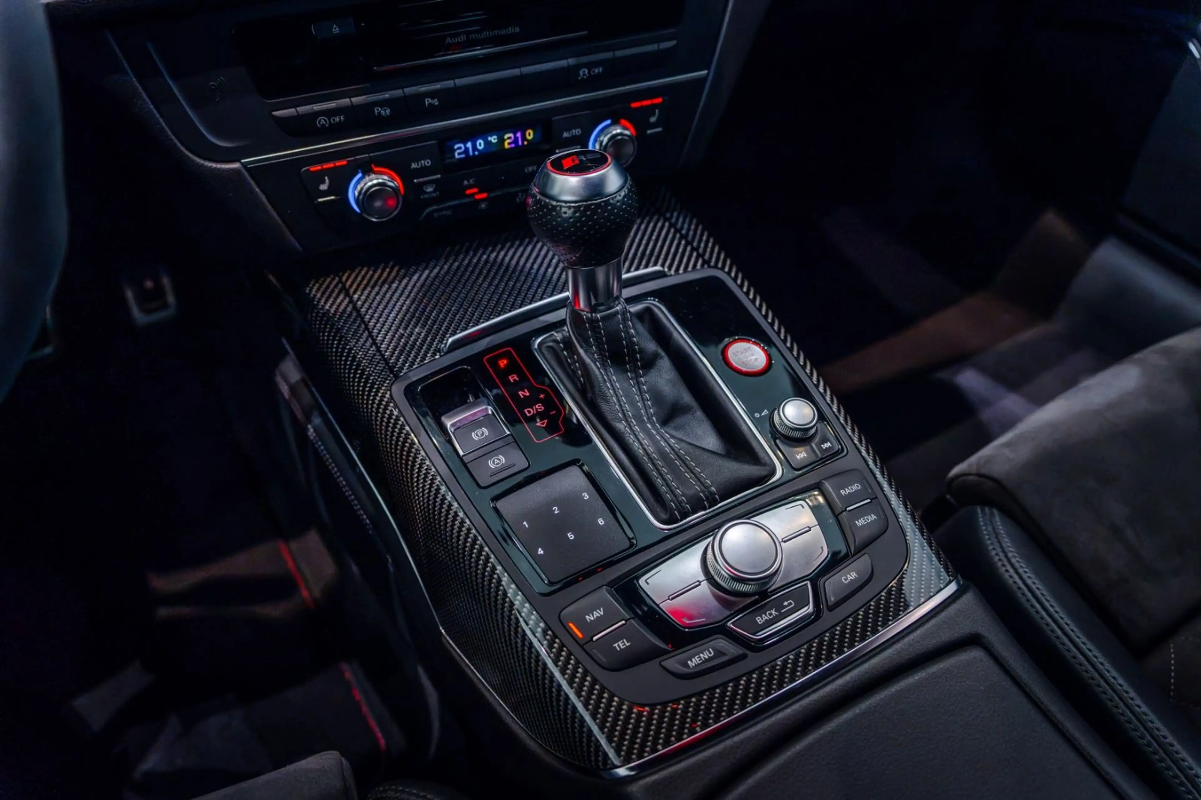 Audi RS6 *Deutsch*Akrapovic*Scheckheft* — photo 13