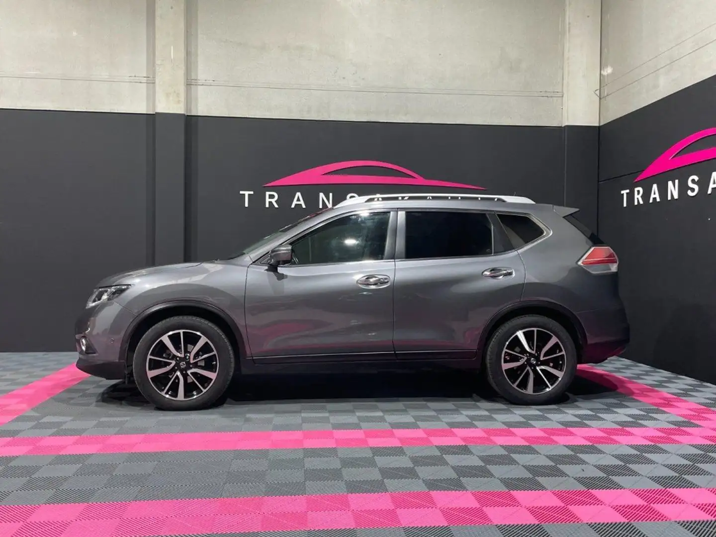 Nissan X-Trail 1.6 dCi Business Edition Xtronic 5d 96kW Gris - 2