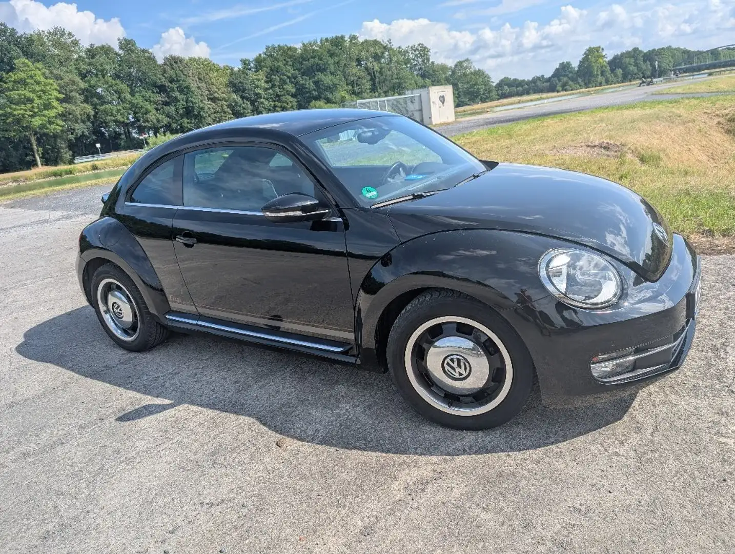 Volkswagen Beetle The Beetle 1.2 TSI CUP Schwarz - 1