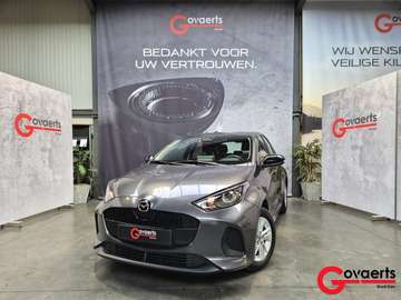 1.5L Hybrid VVT-i 116pk AUTOMAAT Centre-Line