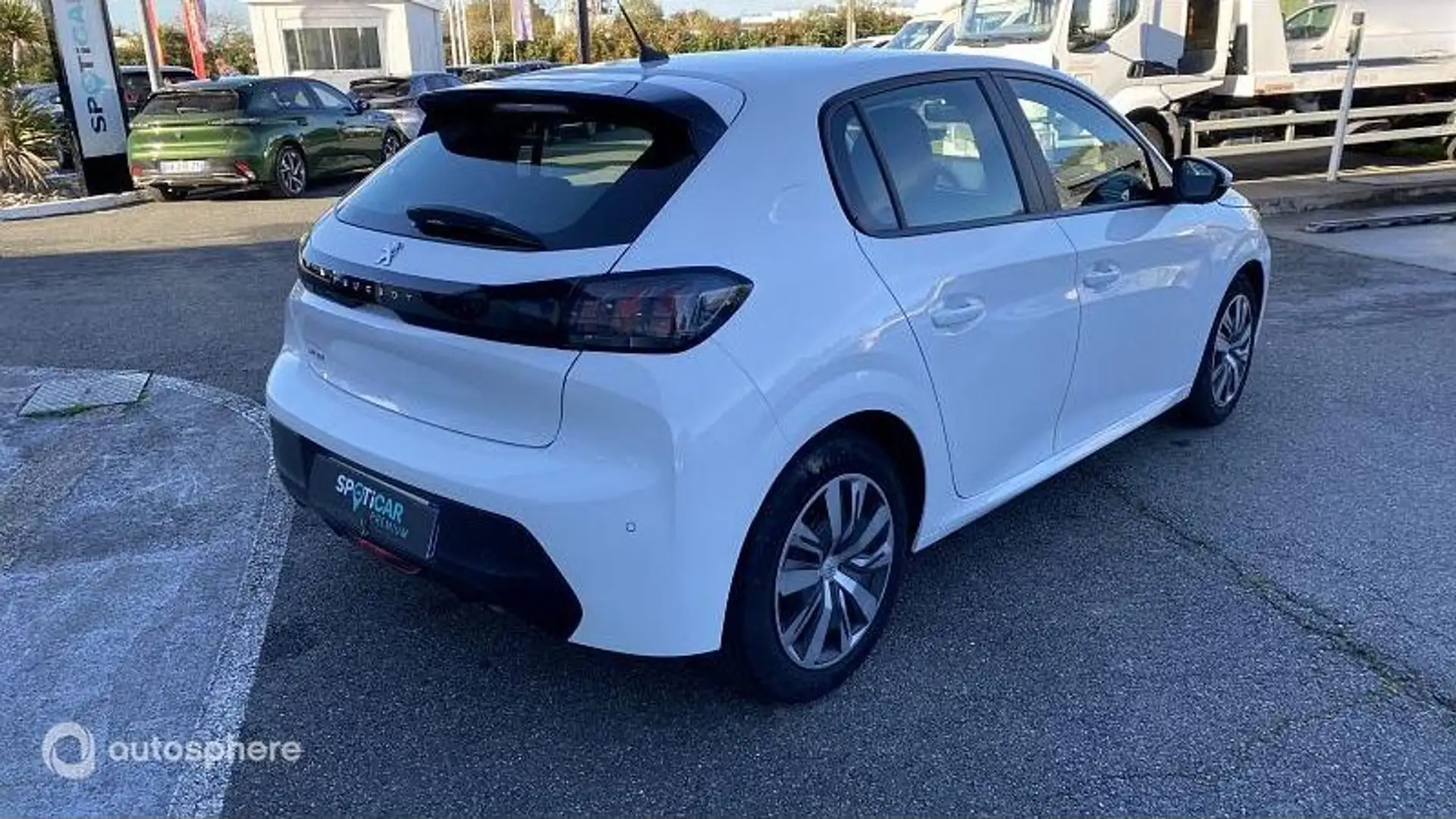 Peugeot 208 1.2 PureTech 75ch S\u0026S Active Business - 2