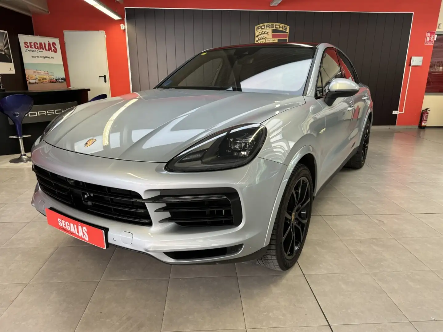 Porsche Cayenne E-Hybrid Coupé Aut. Gris - 1
