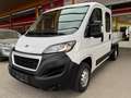 Peugeot Boxer Pritsche DOKA L2 BlueHDi 120 S&S *7 Sitze* Weiß - thumbnail 1