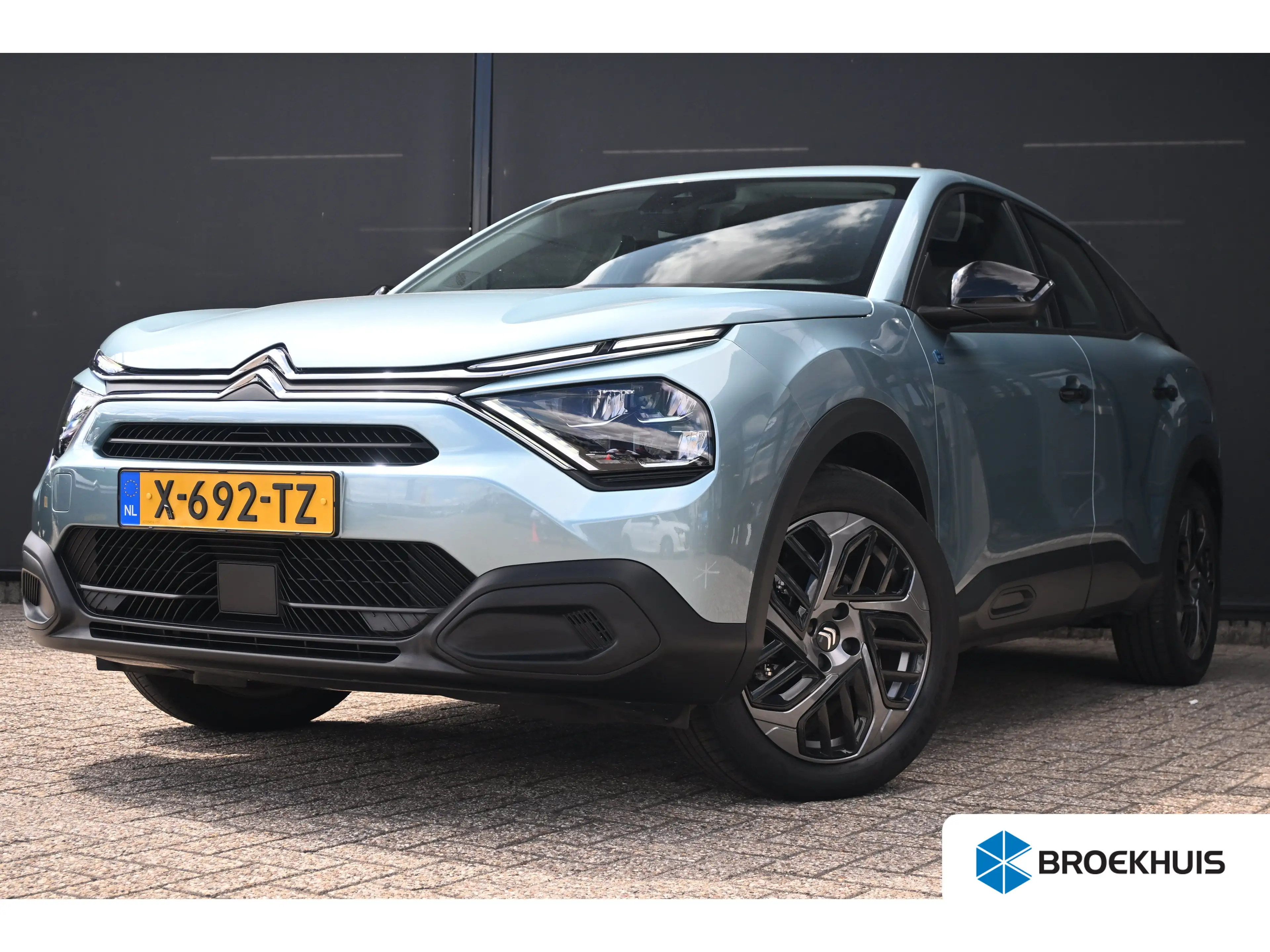 Citroen E-C4 Electric You 50 kWh 3 Fase | Navigatie by App | Achteruitri