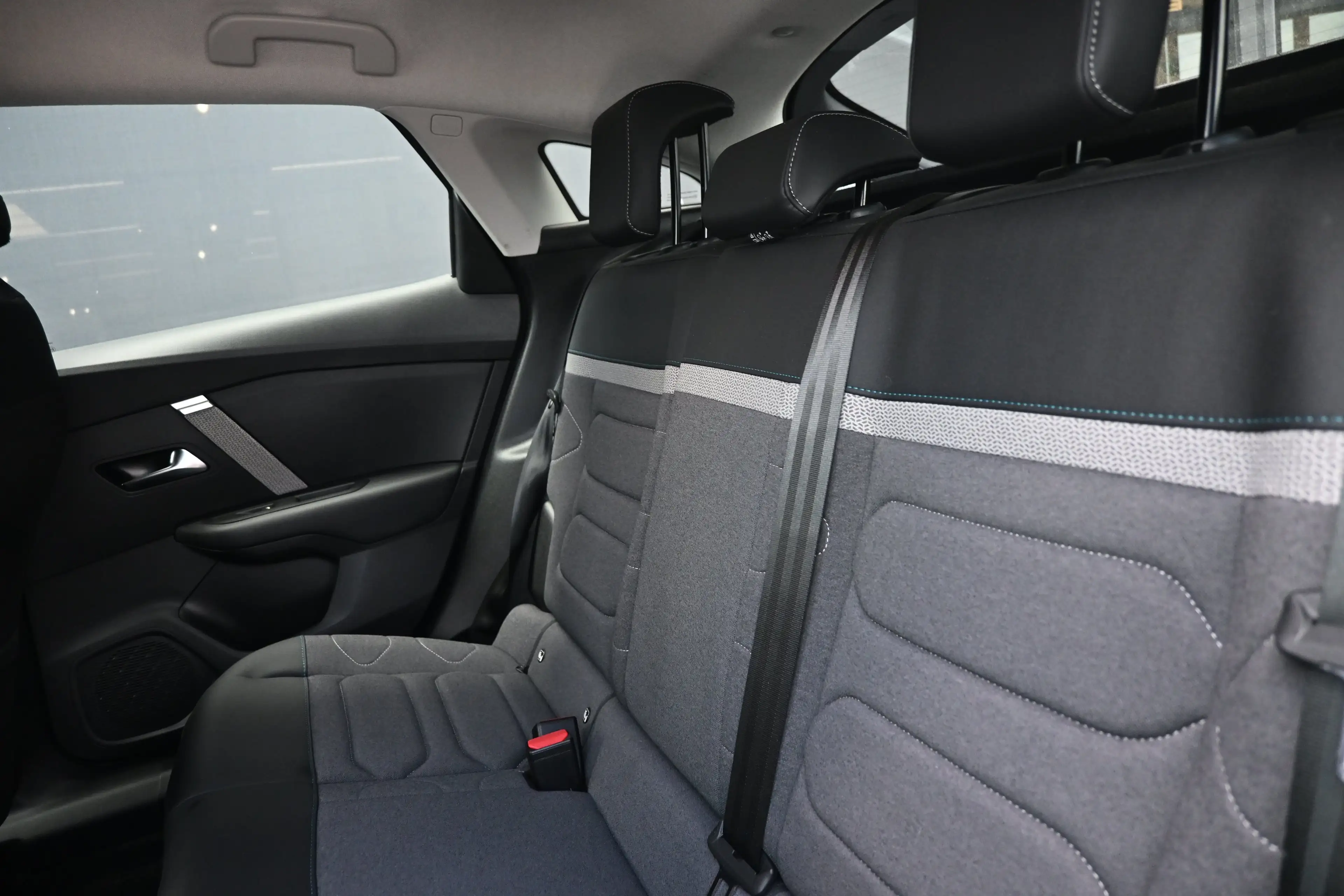 Citroen E-C4 Electric You 50 kWh 3 Fase | Navigatie by App | Achteruitri — photo 13