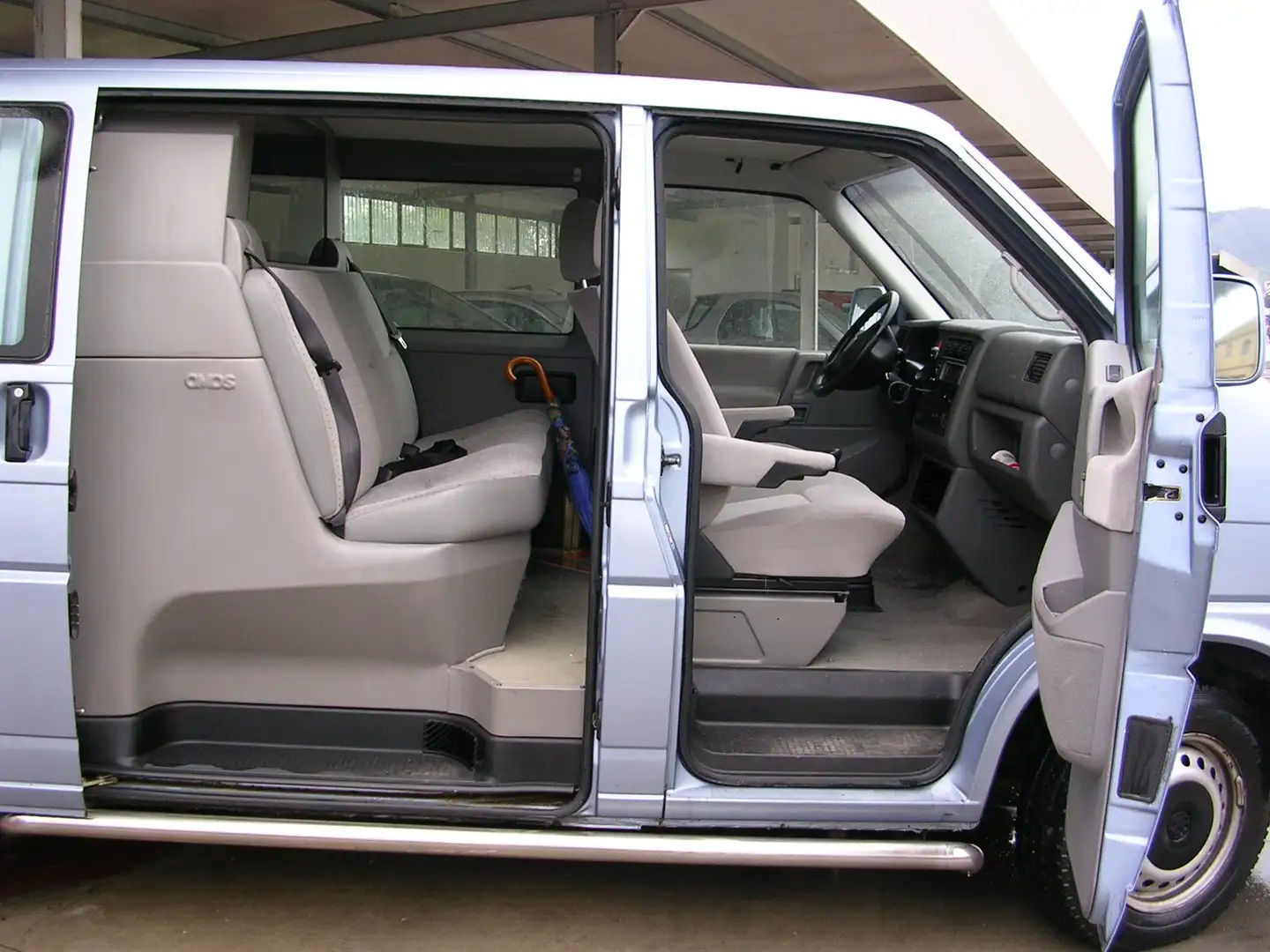 Volkswagen T4 Multivan Multivan 2.5 tdi c/2airbag,abs syncro 102cv Blauw - 1