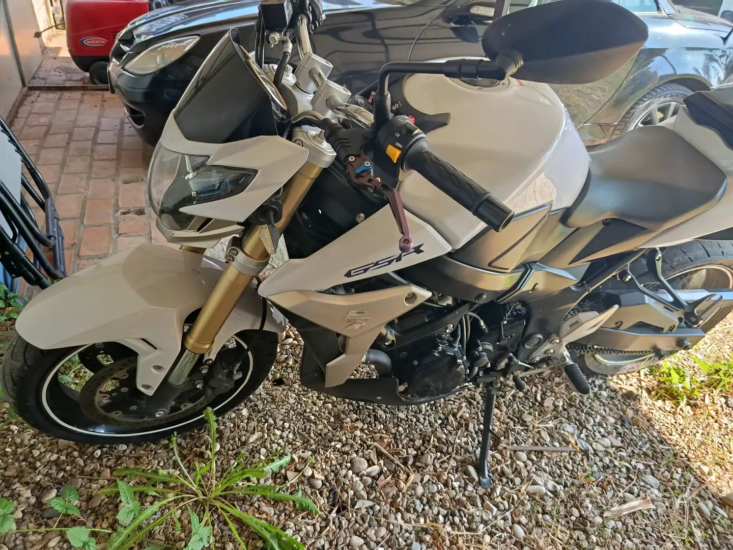 Suzuki GSX-S 750 Bianco - 2