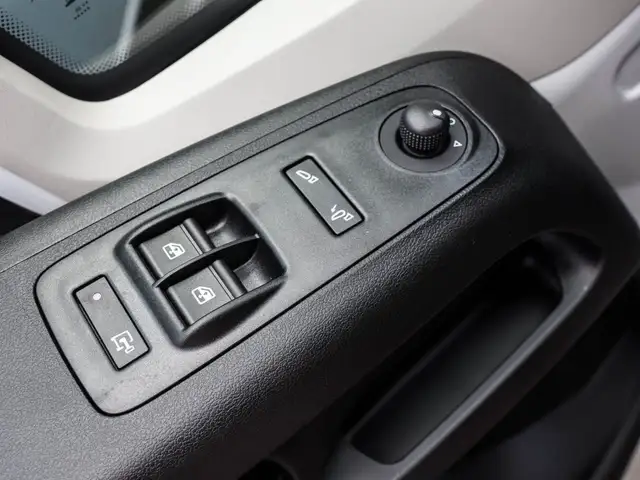 Fiat Ducato view 10