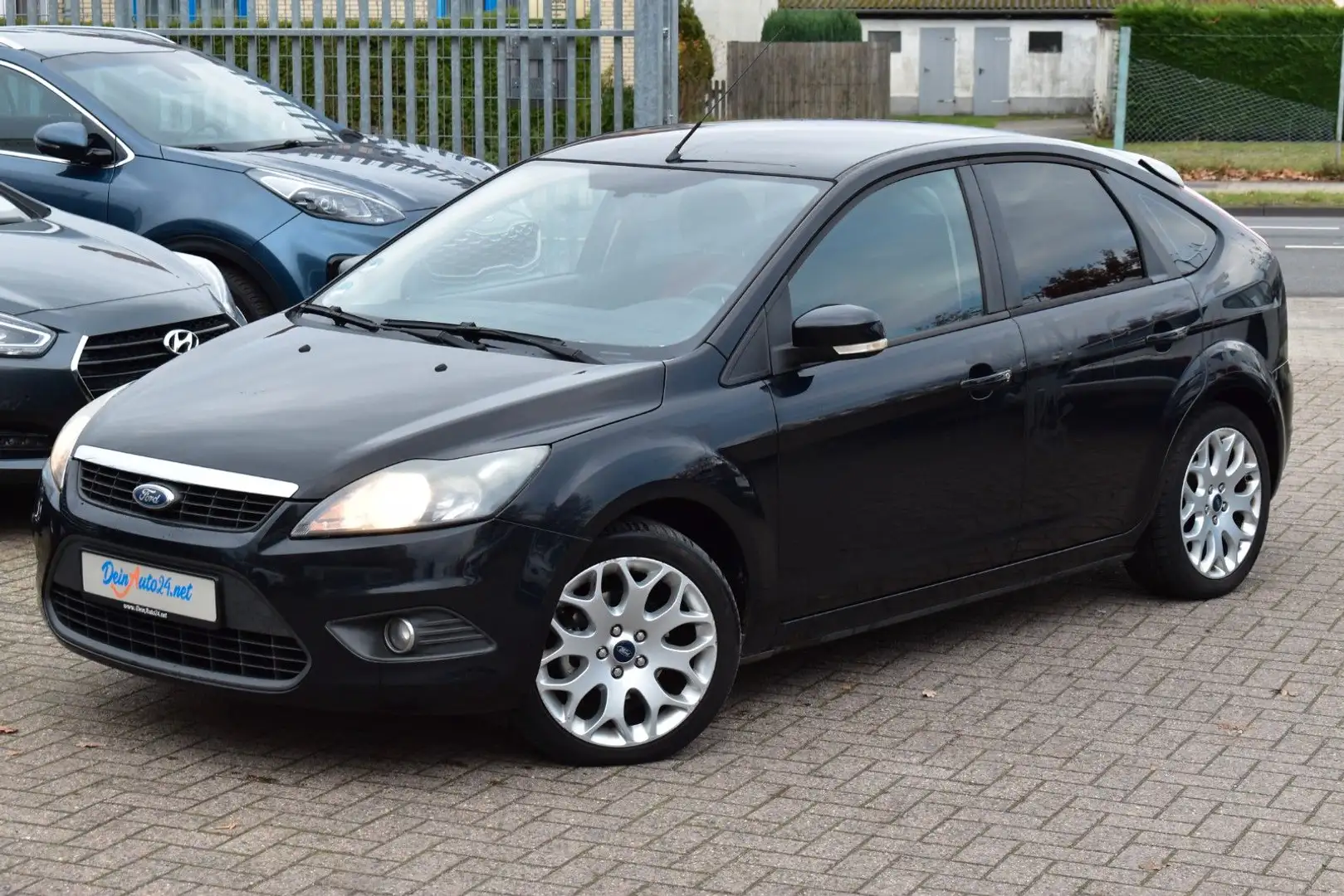 Ford Focus Lim. Sport 2.Hand|TÜV|Klima|Sportsitze|BC Schwarz - 1