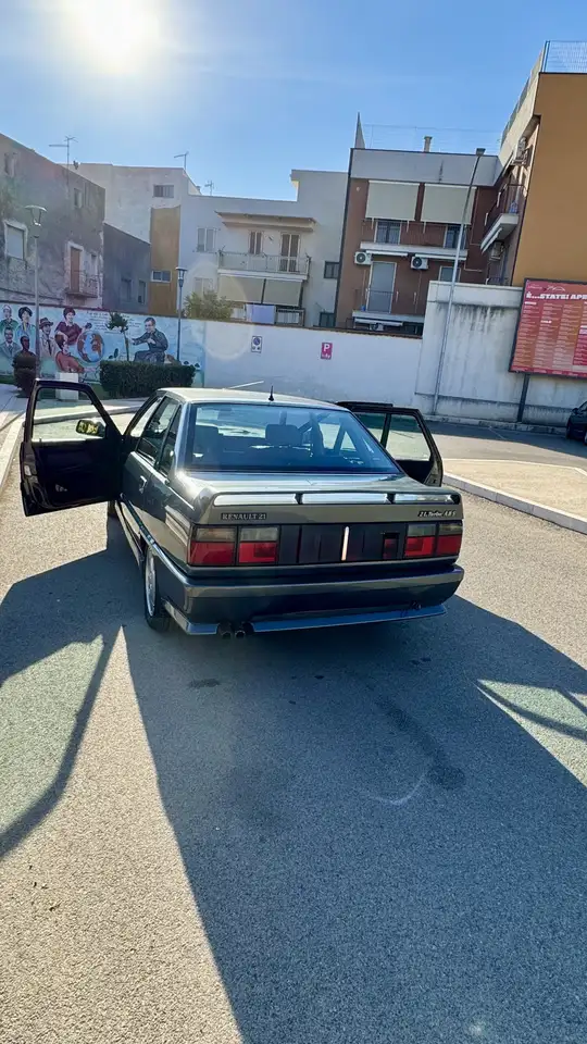 Renault R 21 2L Turbo ABS, foto 5