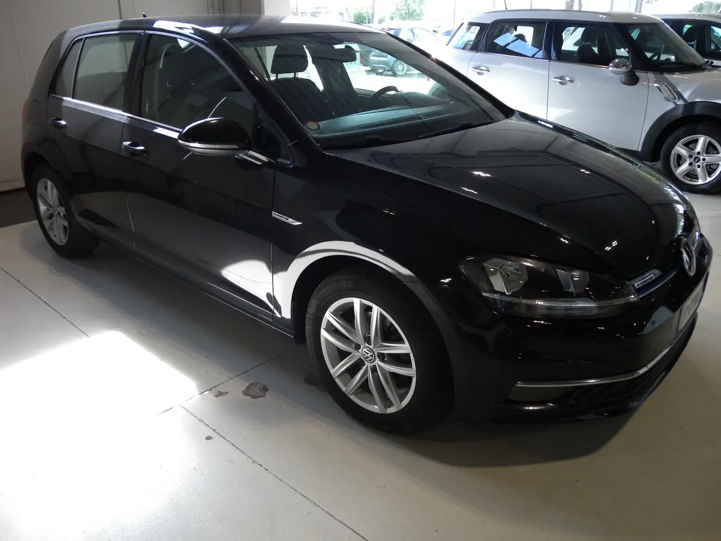 Volkswagen Golf 1.4 TGI 5p. Highline BlueMotion Nero - 1