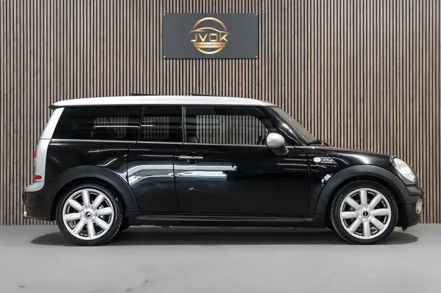 Mini Clubman view 6